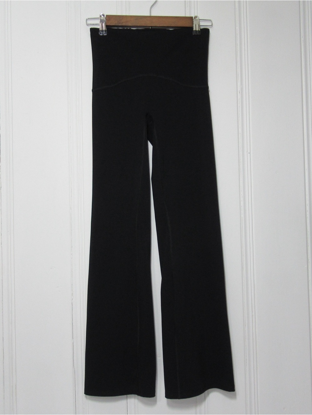 Spanx Booty Boost Flare Pants Size Small